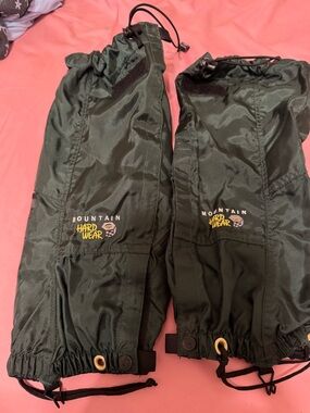 Mountain Hardwear Green Nylon Snow Gaiters